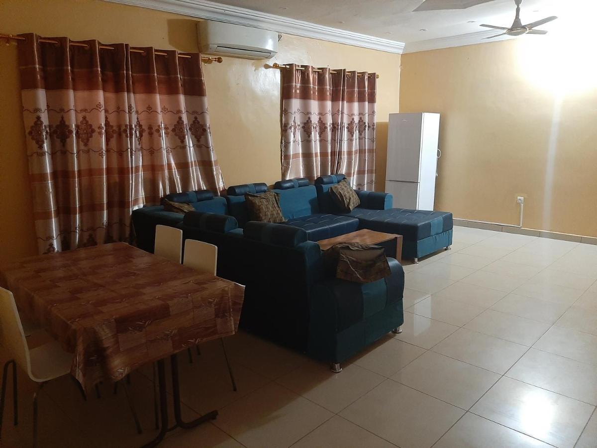 Villa Chambre B Climatisee Douche Cuisine Salon Bamako Exteriér fotografie