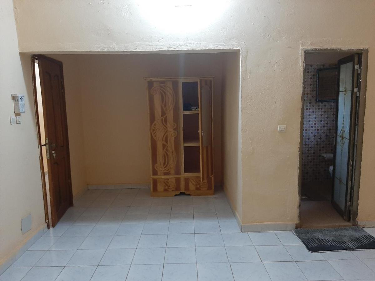 Villa Chambre B Climatisee Douche Cuisine Salon Bamako Exteriér fotografie