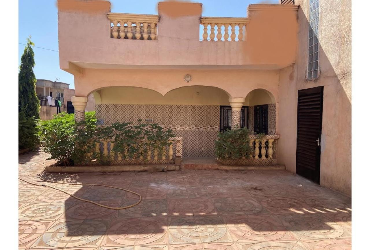 Villa Chambre B Climatisee Douche Cuisine Salon Bamako Exteriér fotografie